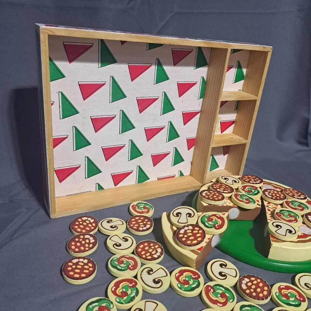 Melissa &‎ Doug Wooden Pizza Party Kit Pizza Slices Plate Toppings